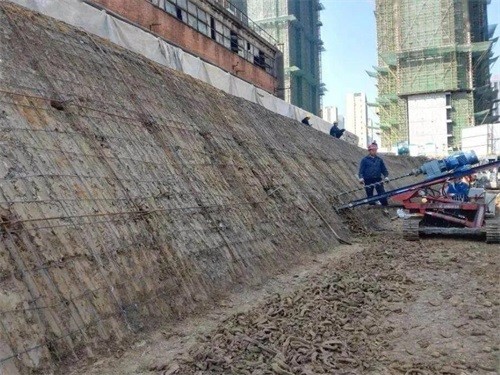 尖扎建筑边坡支护